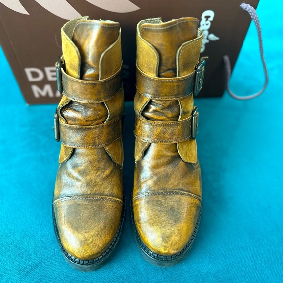 Casta Size 39 - Picture 4 of 4